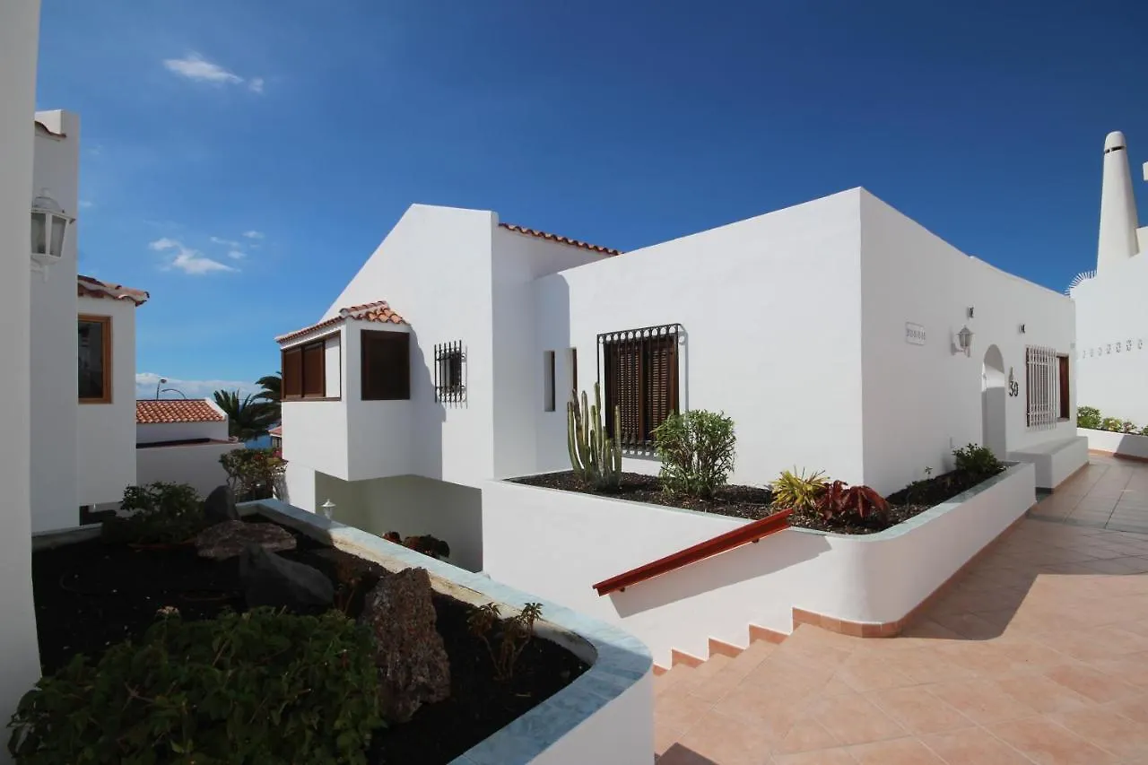 Apartment Puerto Colon 아데제