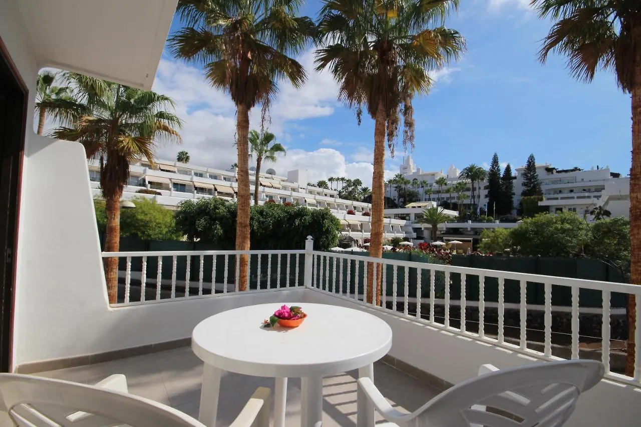Apartment Puerto Colon 아데제