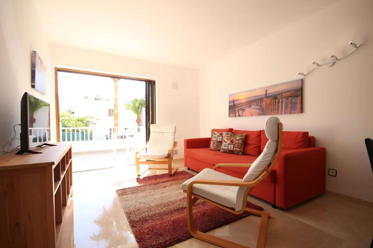 Apartment Puerto Colon 아데제